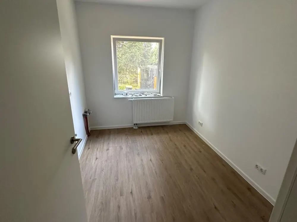 Kernsanierte 3 Zimmer Wohnung in der Neustadt