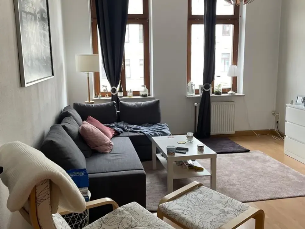 Idyllic 2-room apartment with roof view from the balcony in a listed building
