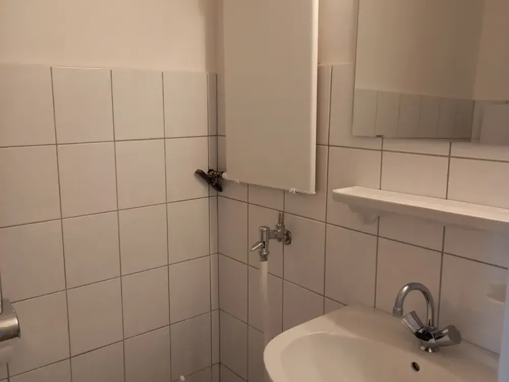 Furnished Apartment with Built-in Kitchen in Central Friedrichstadt from 01.10.2026 (Unit 2)