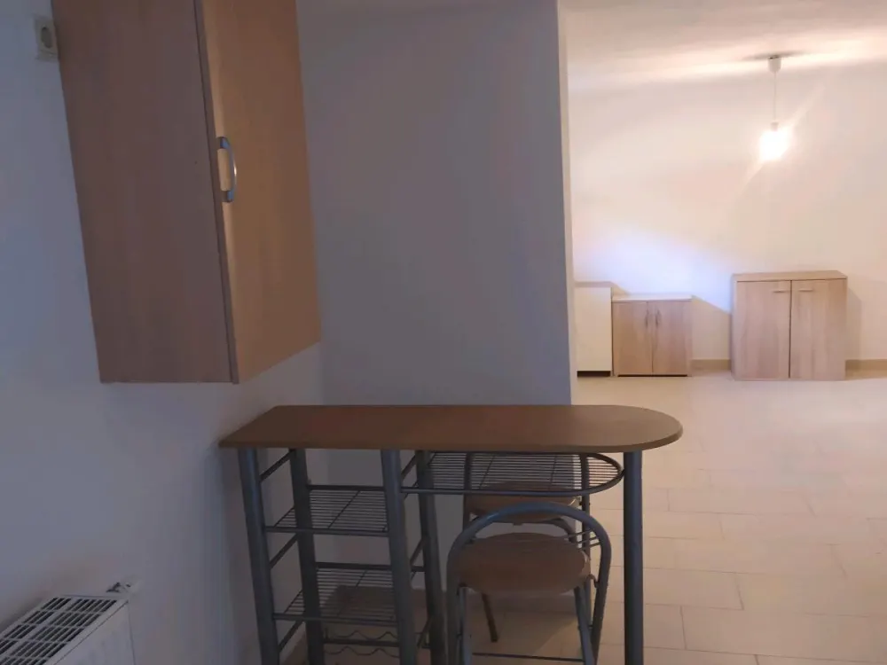 Cozy 40sqm Basement Apartment - Quiet Location