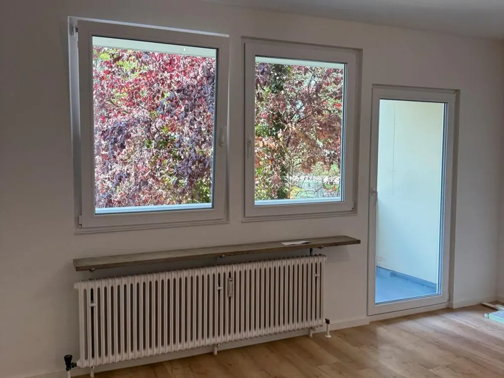Kernsaniertes 1-Zimmerapartment direkt a. d. S-Bahn