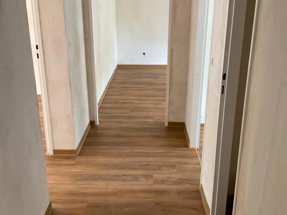 Helle 3,5-Zimmer-Wohnung mit Loggia in Eckenheim zu vermieten
