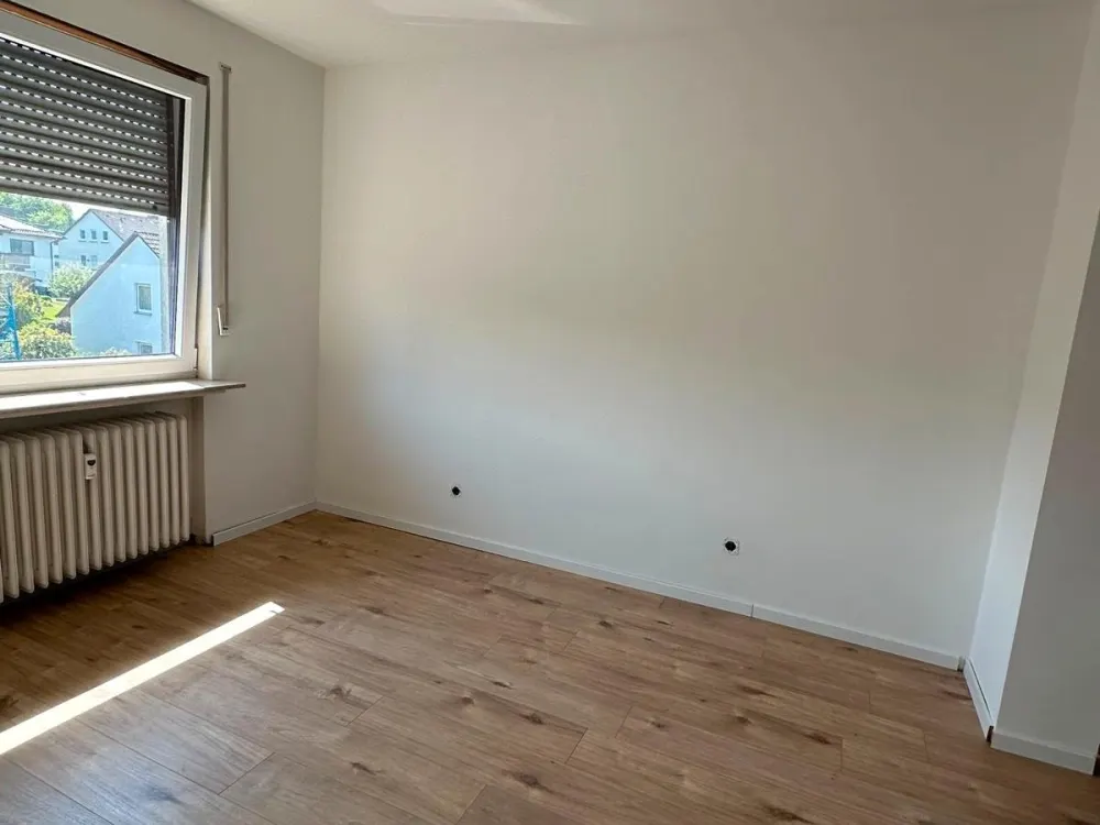 Moderne 4 ZKB frisch renoviert modern