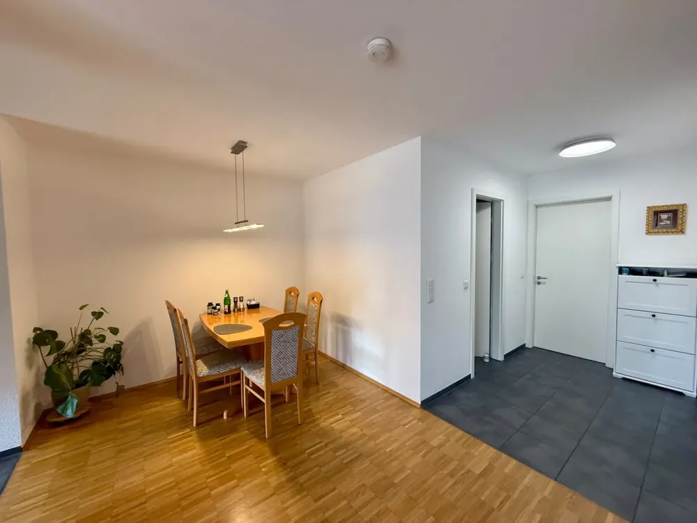 Wohnen mit Charakter: 2-Zimmer-Wohnung in Düsseldorf-Urdenbach