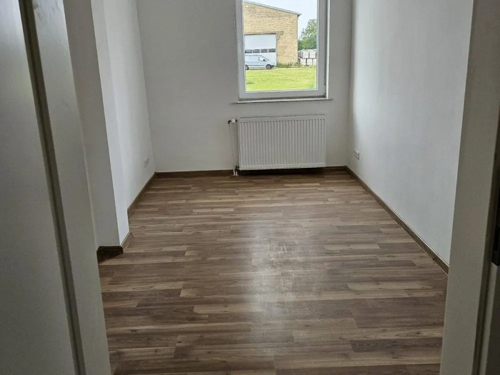 Großzügige sonnige Wohnung zu vermieten
