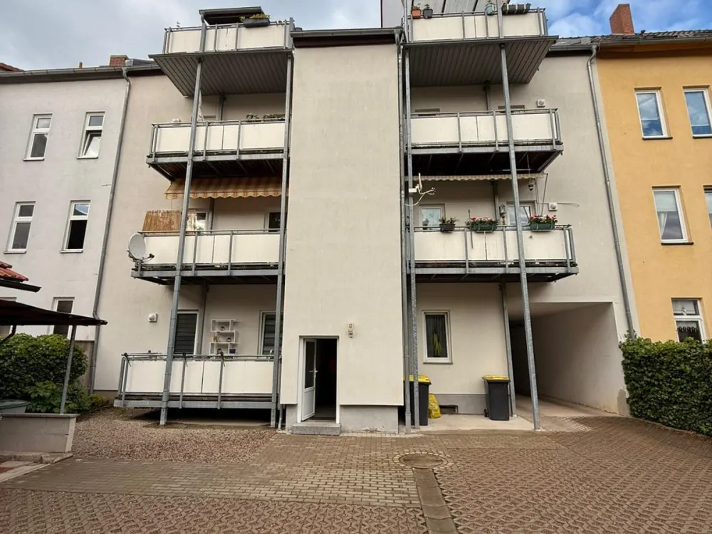 3-room apartment with balcony, parking space & garden in central location of Arnstadt