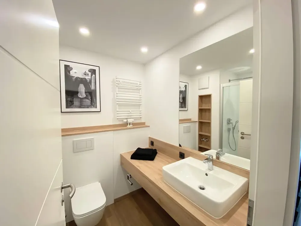 Superior Comfort Apartment mit Sonderausstattung & Terrasse, ab November verfügbar