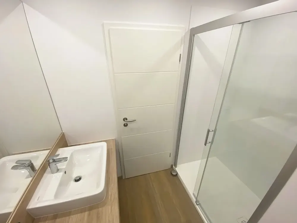 Superior Comfort Apartment mit Sonderausstattung & Terrasse, ab November verfügbar