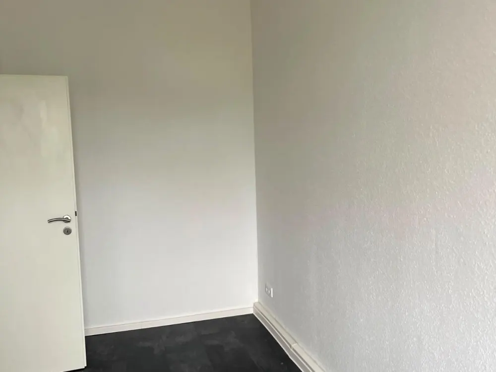 Kleine 2Raum Wohnung - teilmöbliert mit Küche *372€ kalt*