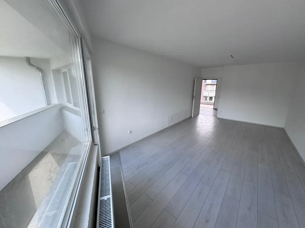 شقق مكونة من 2.5 غرفة مجددة حديثًا للإيجار في Recklinghausen