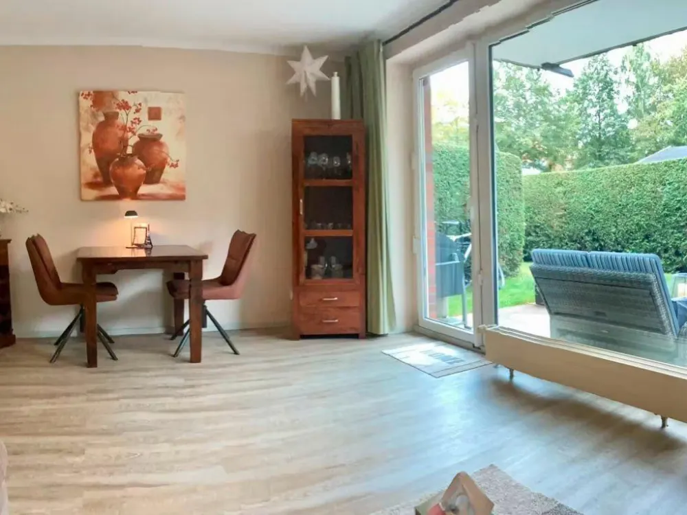 Helle Wohnung mit Garten in Hamburg, 73 m², Wandsbek-Farmsen