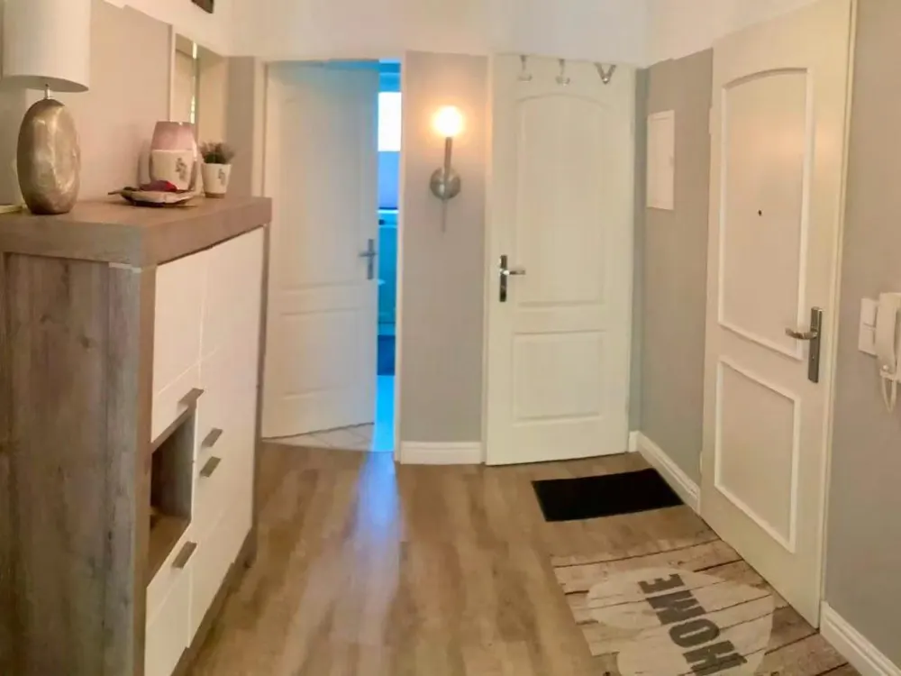 Helle Wohnung mit Garten in Hamburg, 73 m², Wandsbek-Farmsen