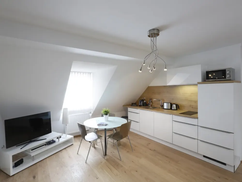 Exklusives Angebot: Möblierte 5* Wohnung "Oberkassel" in Düsseldorf Derendorf