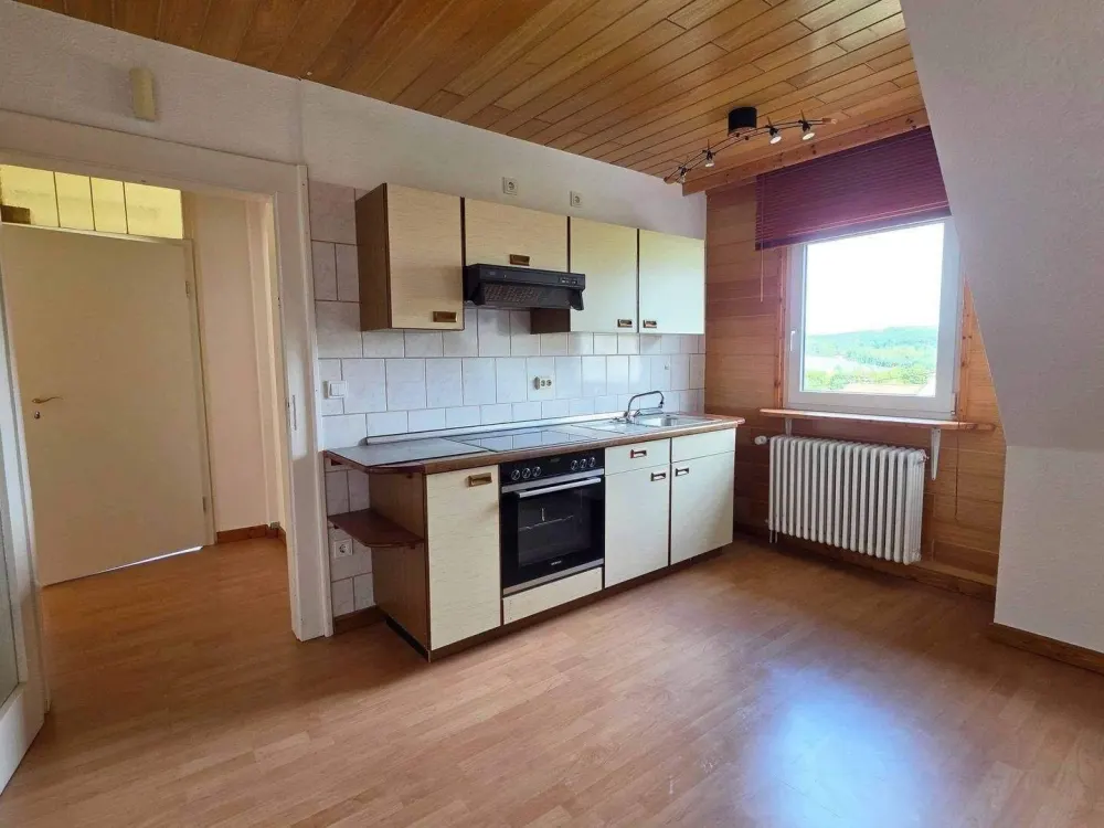 2-ZKB-Wohnung mit Einbauküche, Balkon und Garten in ruhiger Lage von Dudweiler