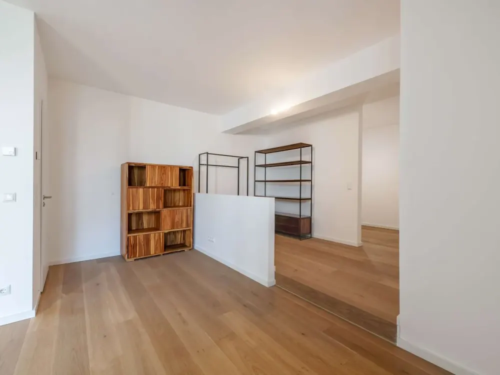 Stilvolles Loft-Apartment mit Gartenbezug in der Berliner Allee