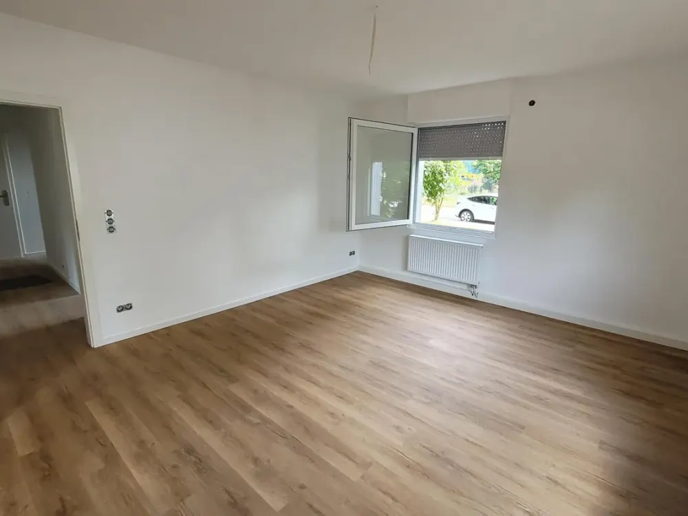 2024 Sanierte EG-Wohnung (3,5 Zimmer) in Korschenbroich