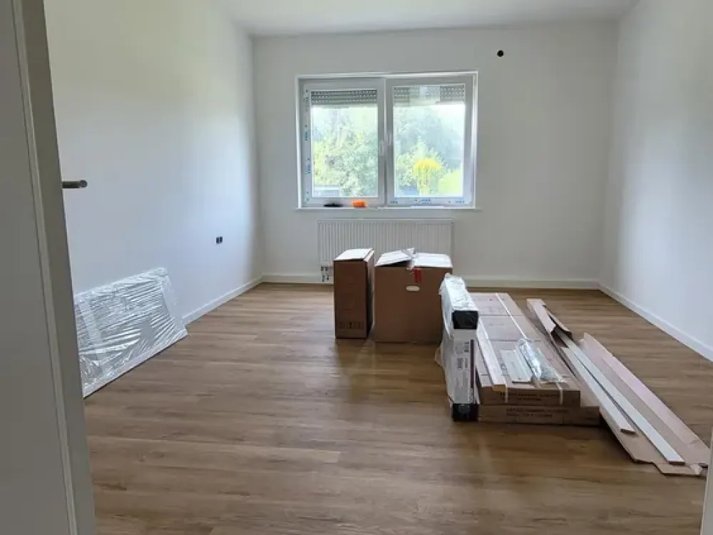 2024 Sanierte EG-Wohnung (3,5 Zimmer) in Korschenbroich