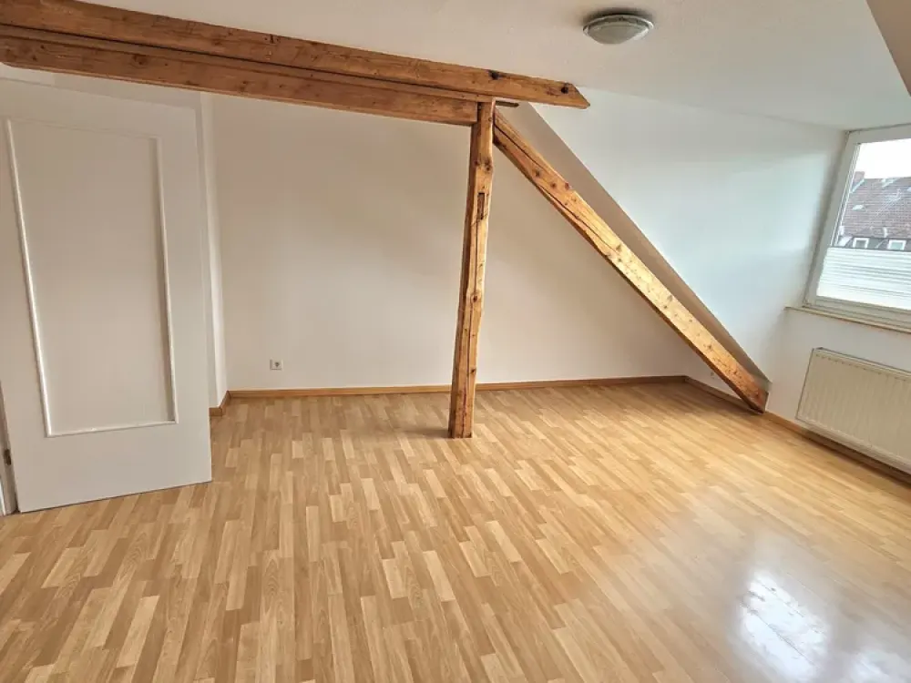 helle 2-Zimmer-Wohnung in Hannover-Südstadt, Geibelstr.
