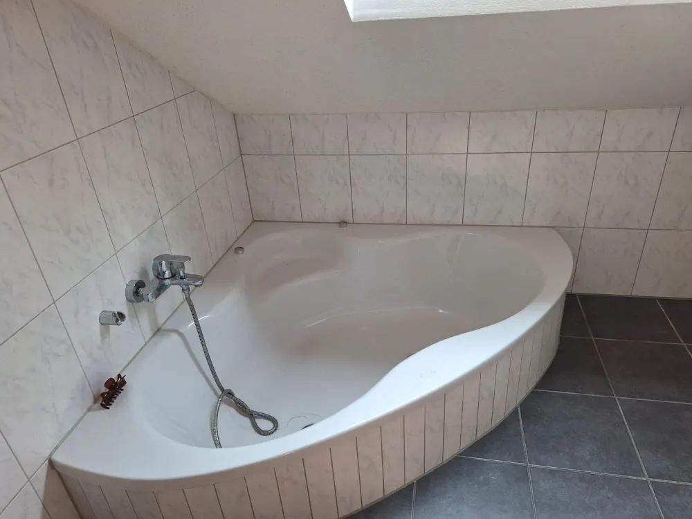 ***wunderschöne 2 Zimmer, Küche, Badwohnung direkt in Immenhausen zu vermieten***