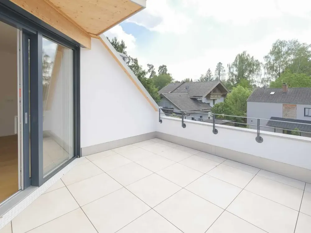 Neue Terrassenwohnung mit Top - Einbauküche