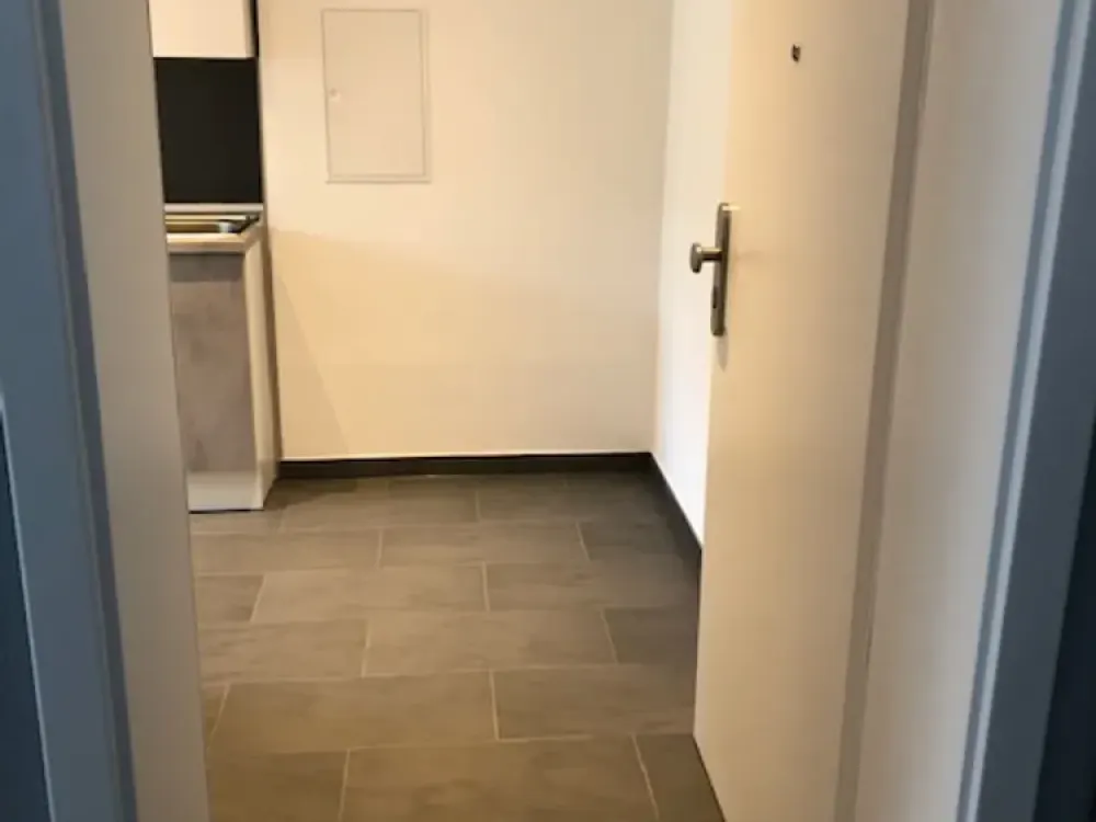 Nach Sanierung: exklusive 1-Zimmer-Wohnung mit EBK in Frankfurt am Main