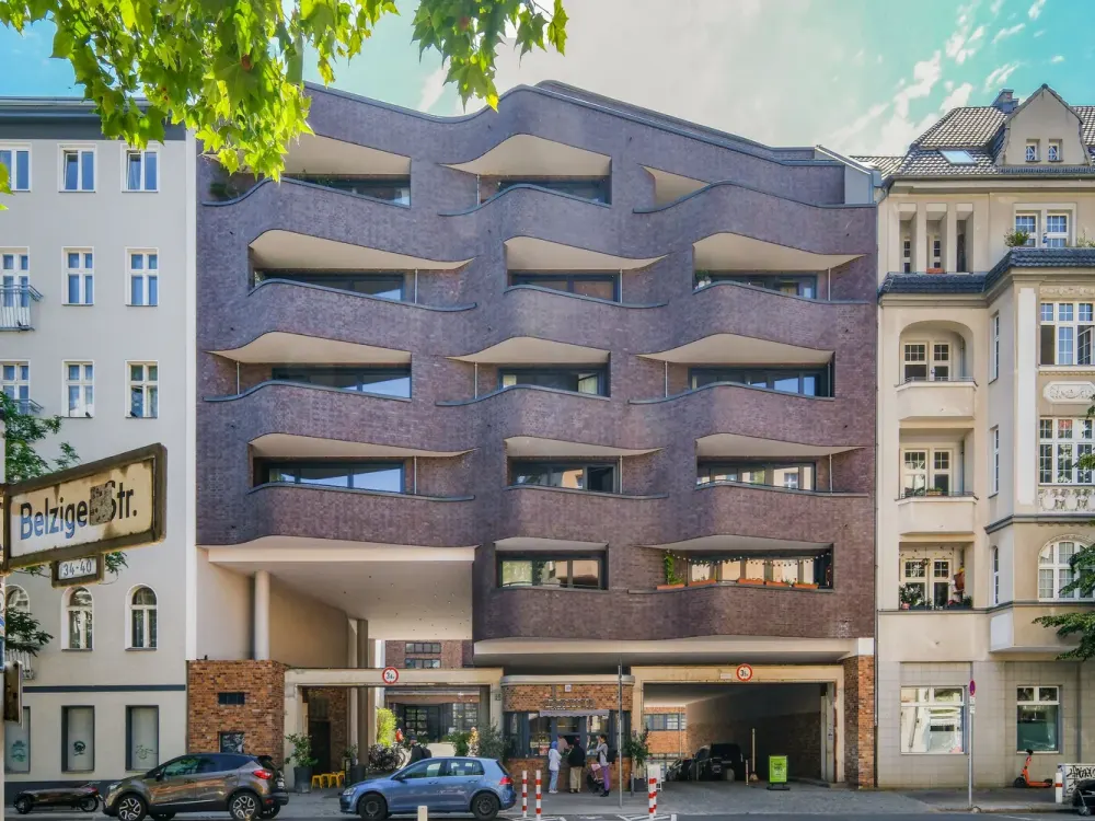 Klinker, Loggien und Balkone, Expressiv wohnen im BRICKS