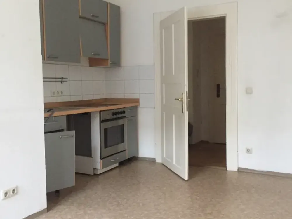 WG taugliche 2,5-Zimmer-Wohnung - unbefristeter Vertrag