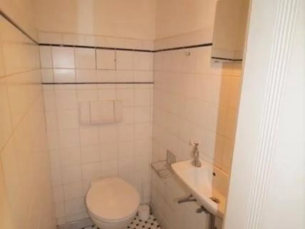 13022 HomeCompany Dresden Möbliert/Furnished 3-Zimmer Apartment in Dresden-Strehlen Nähe Universität max. 4 Personen