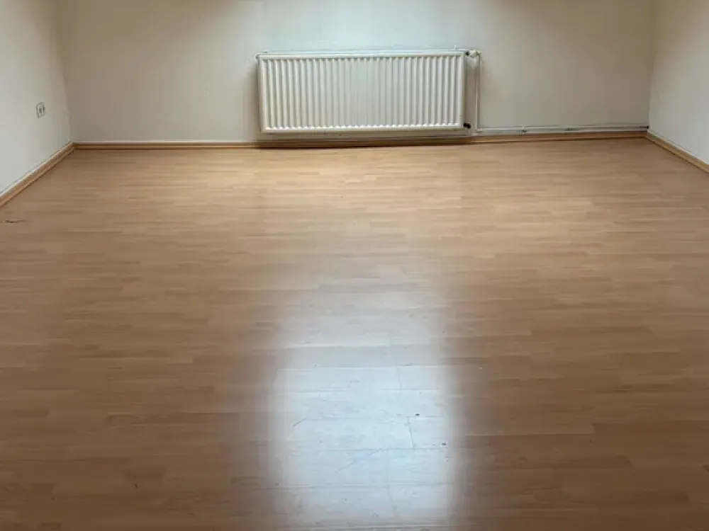 Charmante 2-3-Zimmer Dachgeschosswohnung in Düsseldorf Flingern Nord