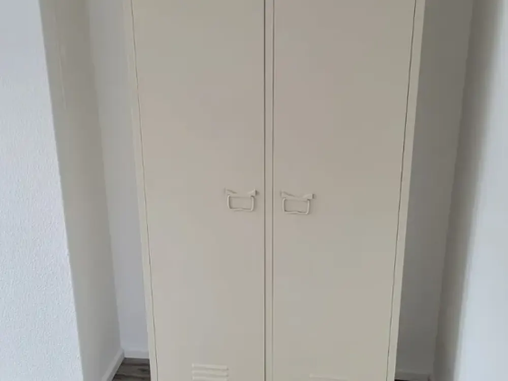 Moderne, möblierte Zweizimmerwohnung zu vermieten