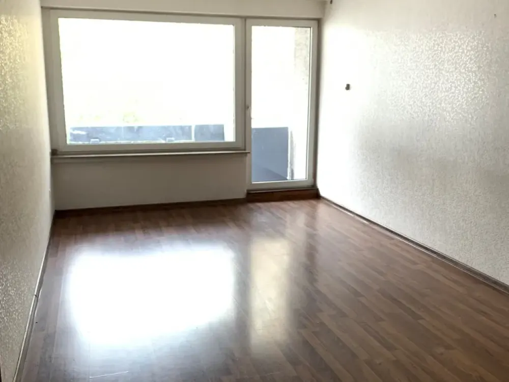 Lichtdurchflutete 3-Zimmer Wohnung mit Balkon - WBS erforderlich