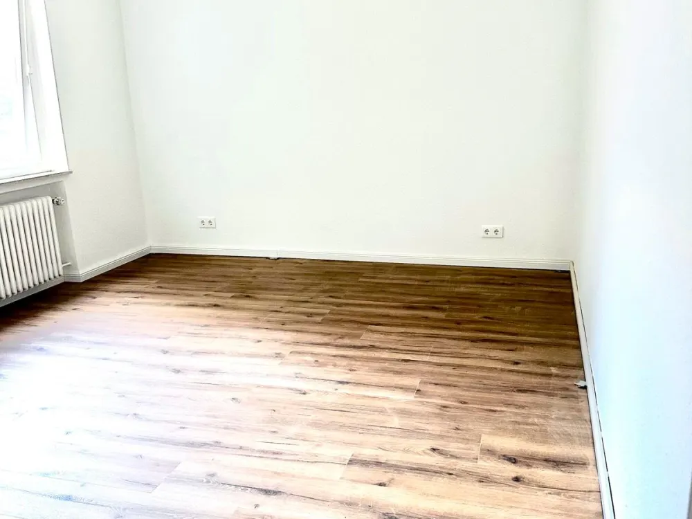 Helle und Gemütliche 3-Zimmer Altbauwohnung in Mitte/ Oststadt