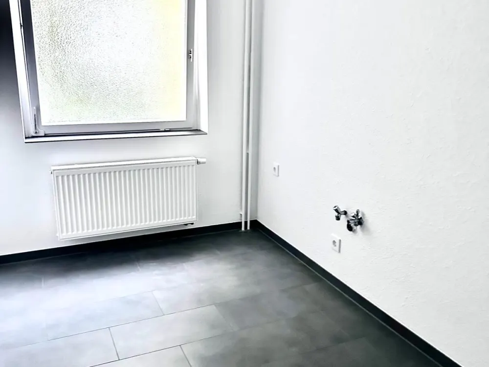 Helle und Gemütliche 3-Zimmer Altbauwohnung in Mitte/ Oststadt