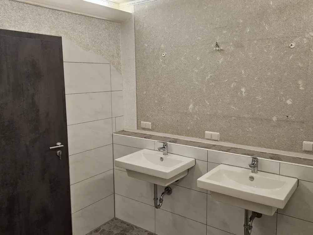 Moderne helle 3,5-Zimmer Wohnung mit Balkon und Kamin in Raunheim