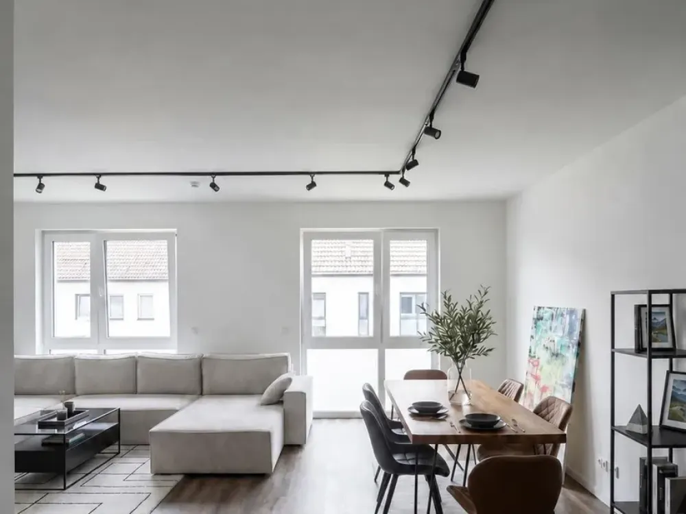 New Build Maisonette 2023 · Private Entrance · Balcony · 3 Rooms · Furnishing Possible
