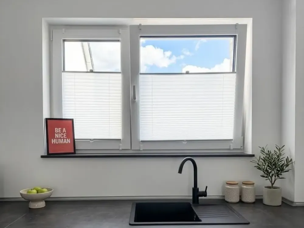 New Build Maisonette 2023 · Private Entrance · Balcony · 3 Rooms · Furnishing Possible