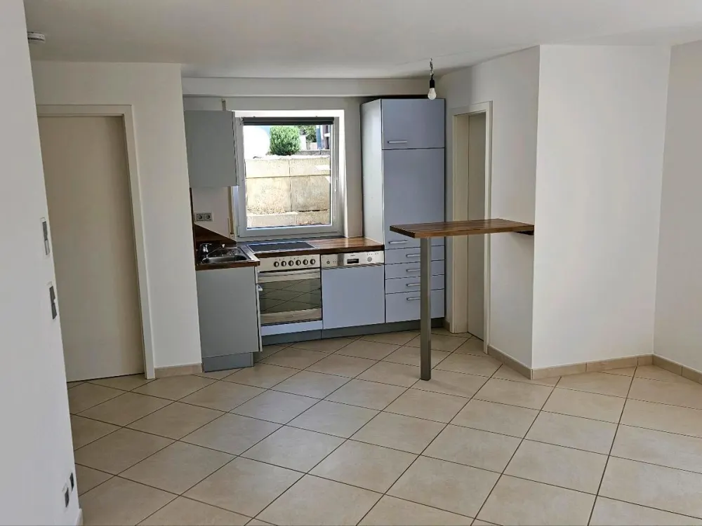 Helle Souterrainwohnung in Filderstadt