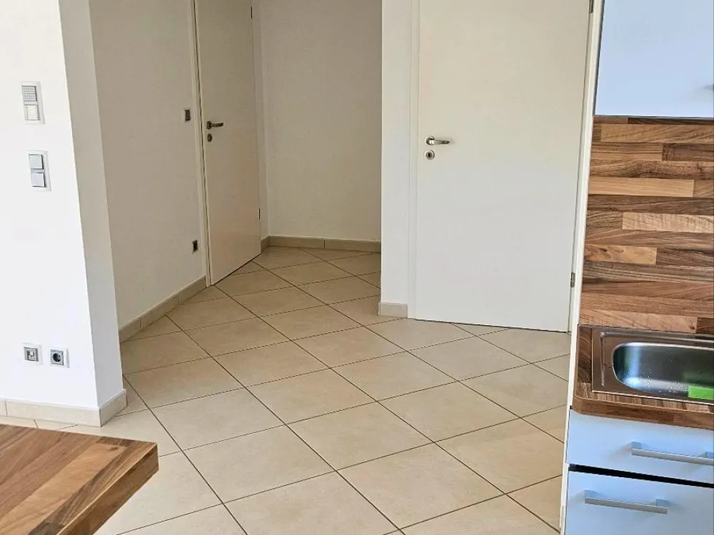 Helle Souterrainwohnung in Filderstadt
