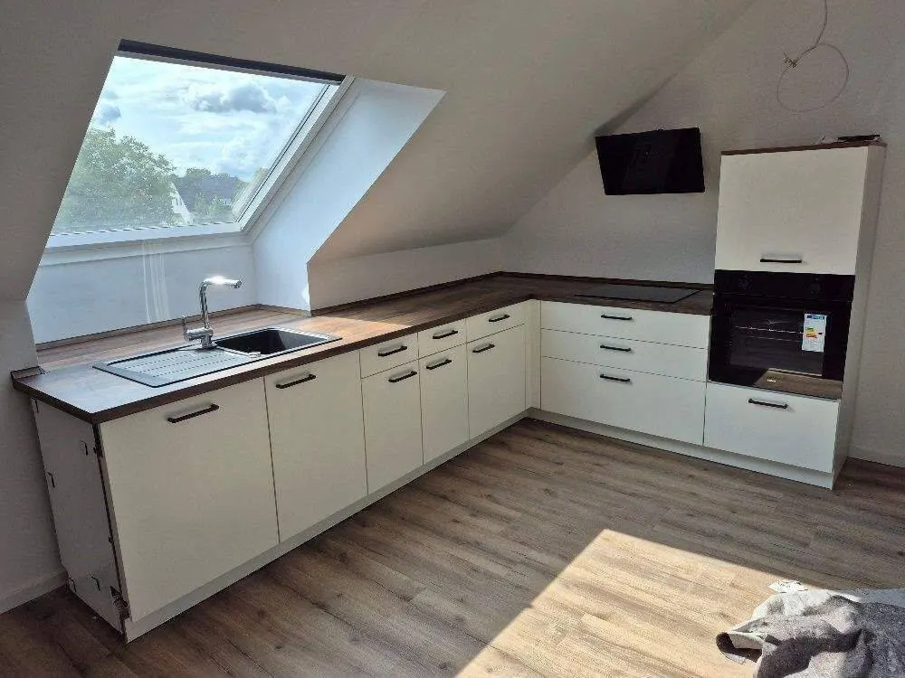 Bremen-Borgfeld - 3 Zimmer - Ortskern - frisch renoviert - EBK neu