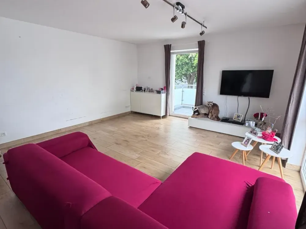 Charmante Wohnung mit hochwertiger Ausstatung (Hand)