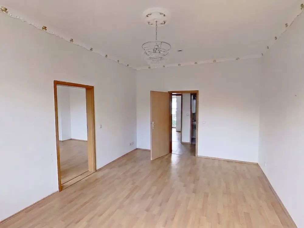 Schöne 3-Zimmer-Altbauwohnung mit Tageslichtbad in Gibitzenhof