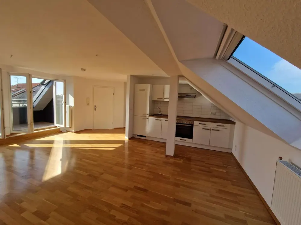 Ihr neues Zuhause im Süden * mit neuer Einbauküche & Loggia