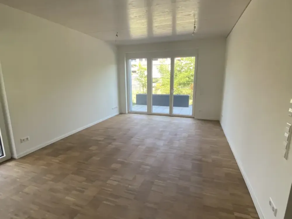 Newly Built First Occupancy: 2-Room Apartment
