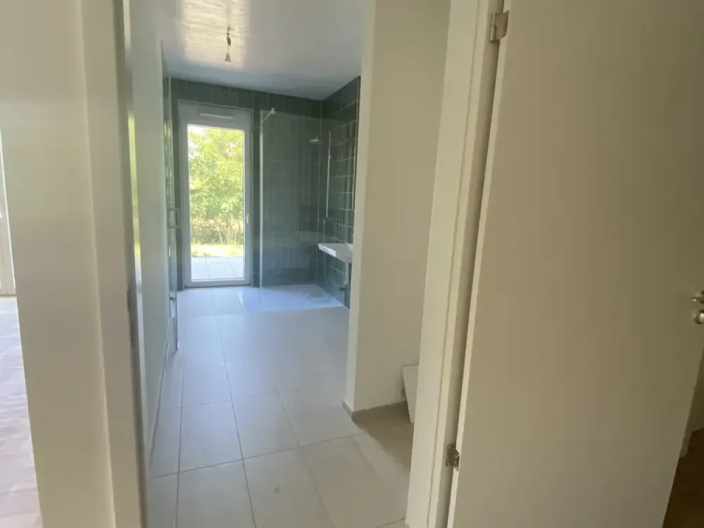 Newly Built First Occupancy: 2-Room Apartment