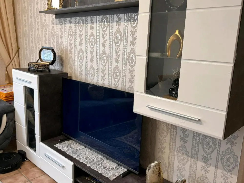 Mietwohnung 2zimmer+Küche und bad und keller