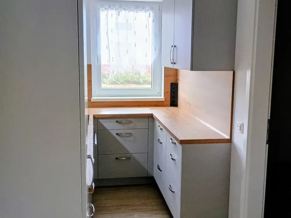 Helle 2-Zimmer-Wohnung im Erdgeschoss mit Terrasse in Seelze OT Dedensen