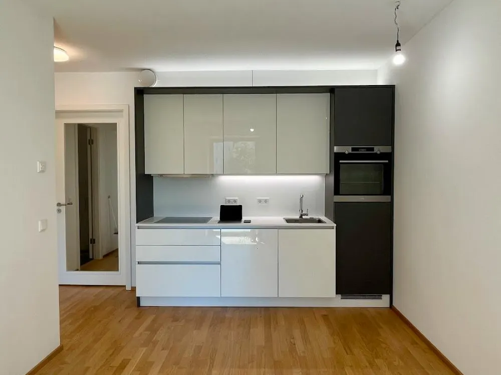 WE 016 - Exklusive 2-Zimmer-Refugium mit Balkon, Urbanes Wohnerlebnis über den Dächern Berlins