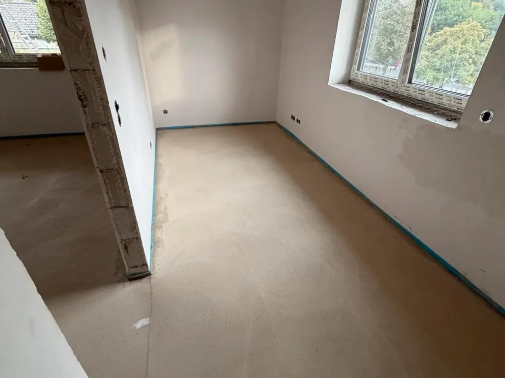 Newly Built First Occupancy: 3-Room Apartment with Balcony