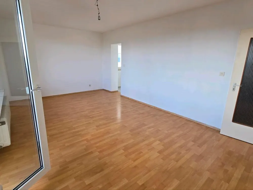 2 Zimmer Wohnung - ab 01.09.2026