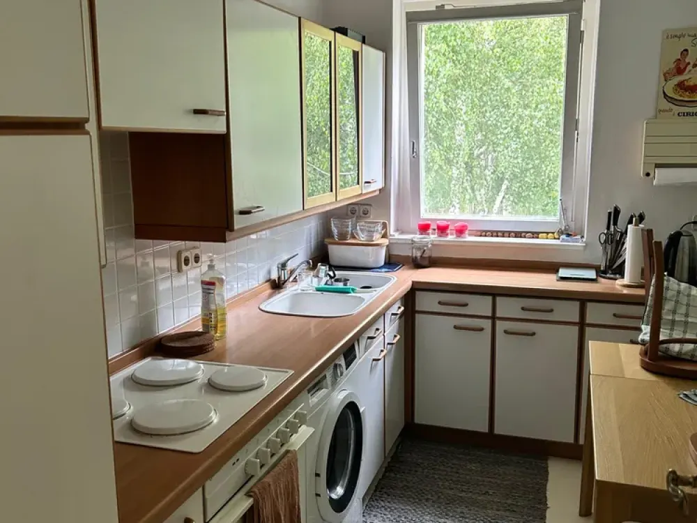 Wohnen mit Charakter: 2-Zimmer-Wohnung in Berlin-Lankwitz (Komponistenviertel)